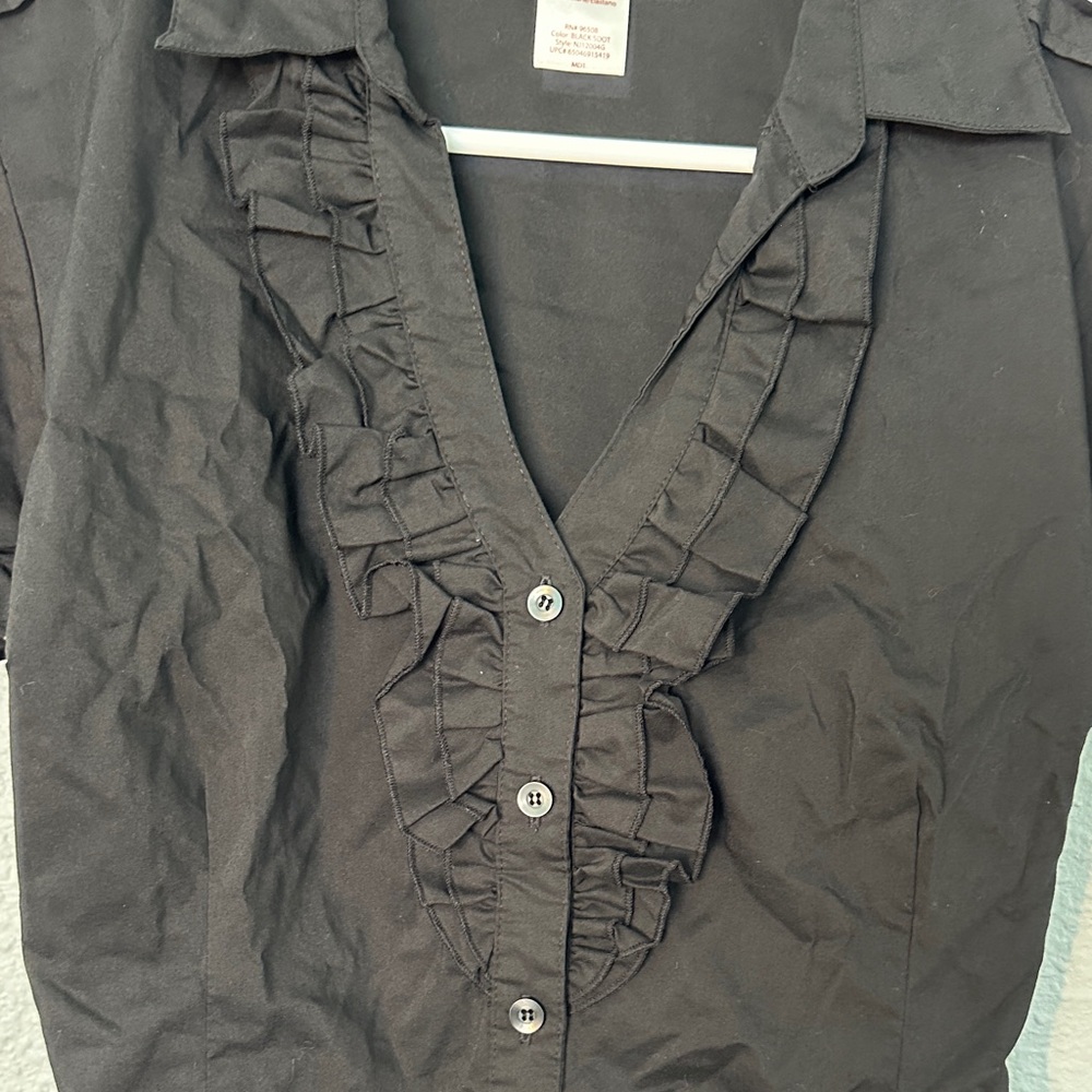 No Boundaries Black Ruffled Blouse - Picture 5 of 6
